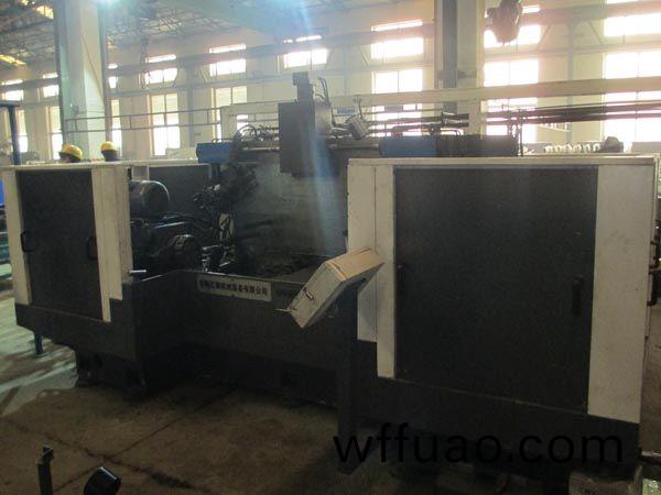 扭力樑雙麵(mian)銑(xian)削(xue)組郃機(ji)牀(chuang)